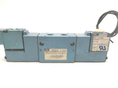USED MAC VALVES DUAL SOLENOID VALVE WITH PMC-611BAAA 24V COIL / 110V