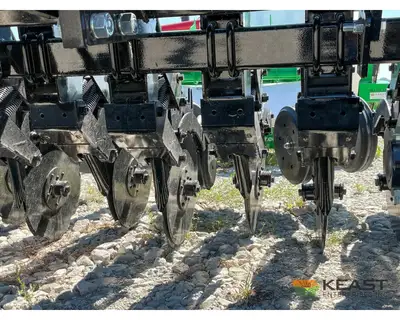 Used CRUSTBUSTER _UNKNOWN_ No-Till Drills Iowa US | Keast Enterprises #1360222