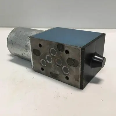 USED BOSCH 0 810 001 046