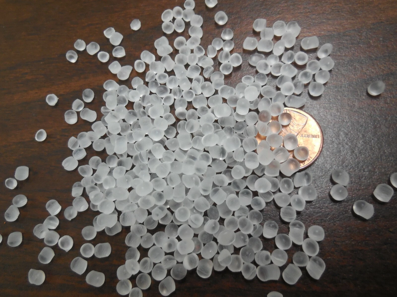 SEBS Tuftec H1062 Plastic Pellets Resin Impact Modifier of Polypropylene 45 lbs