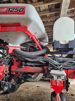 CASE IH 1250 Planters | Iron Listing (51)