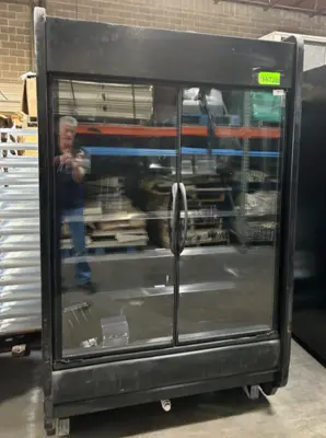 7-0026 Hussmann IDD5NL4 Multi Deck Dairy Cooler