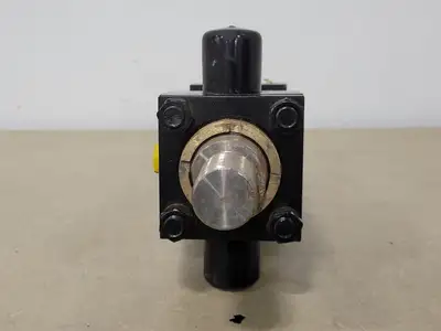 Used PARKER 2.50CD2HHNAT124AC4.000 Parts (Hydraulics and Pneumatics) British Columbia CA | Lenmark #264903