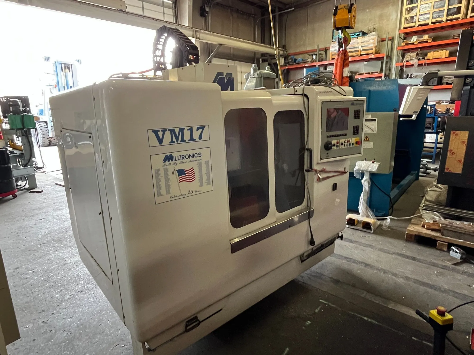 USED 1996 MILLTRONICS VM-17