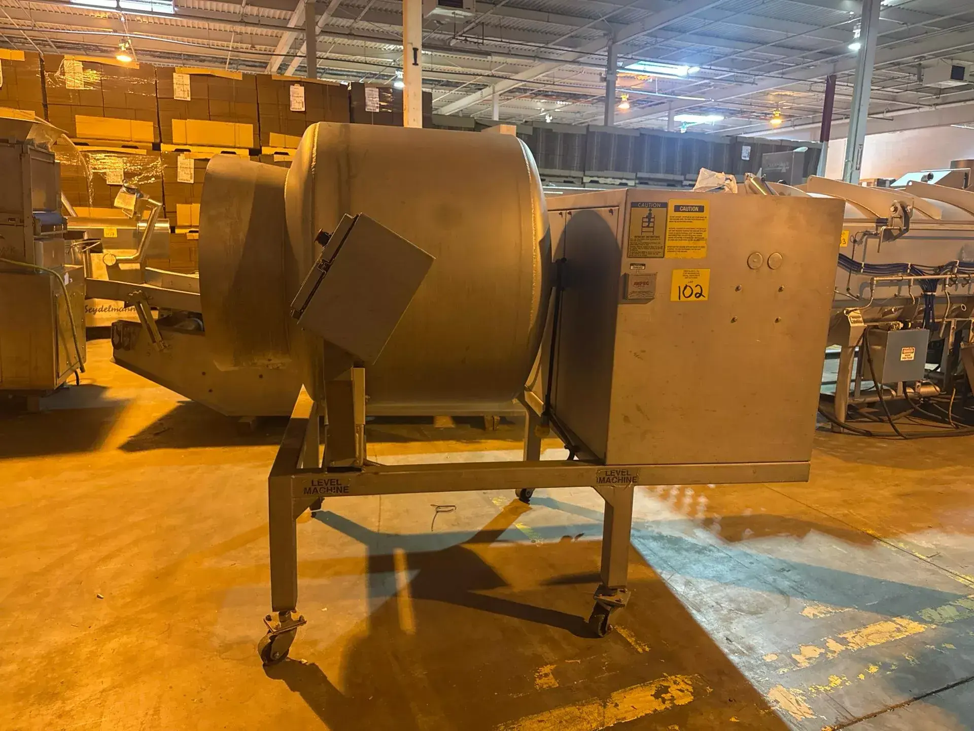Used AMFEC 175 Vacuum Tumblers Illinois US | M&M Equipment Corp. #1266846