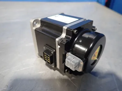 NEW OMRON R88M1M20030TS2