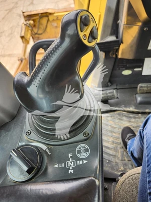 USED 2019 KOMATSU D65WX-18