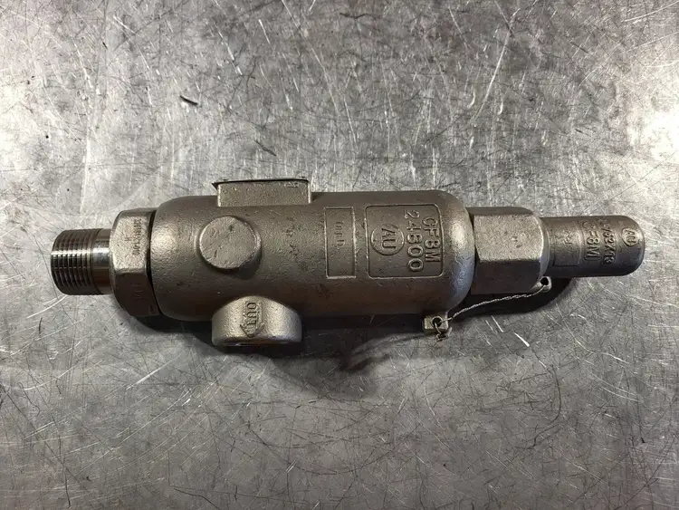 Used 2013 FARRIS 27CA33-M20/S4 Valves/Fittings British Columbia CA | Lenmark #256705
