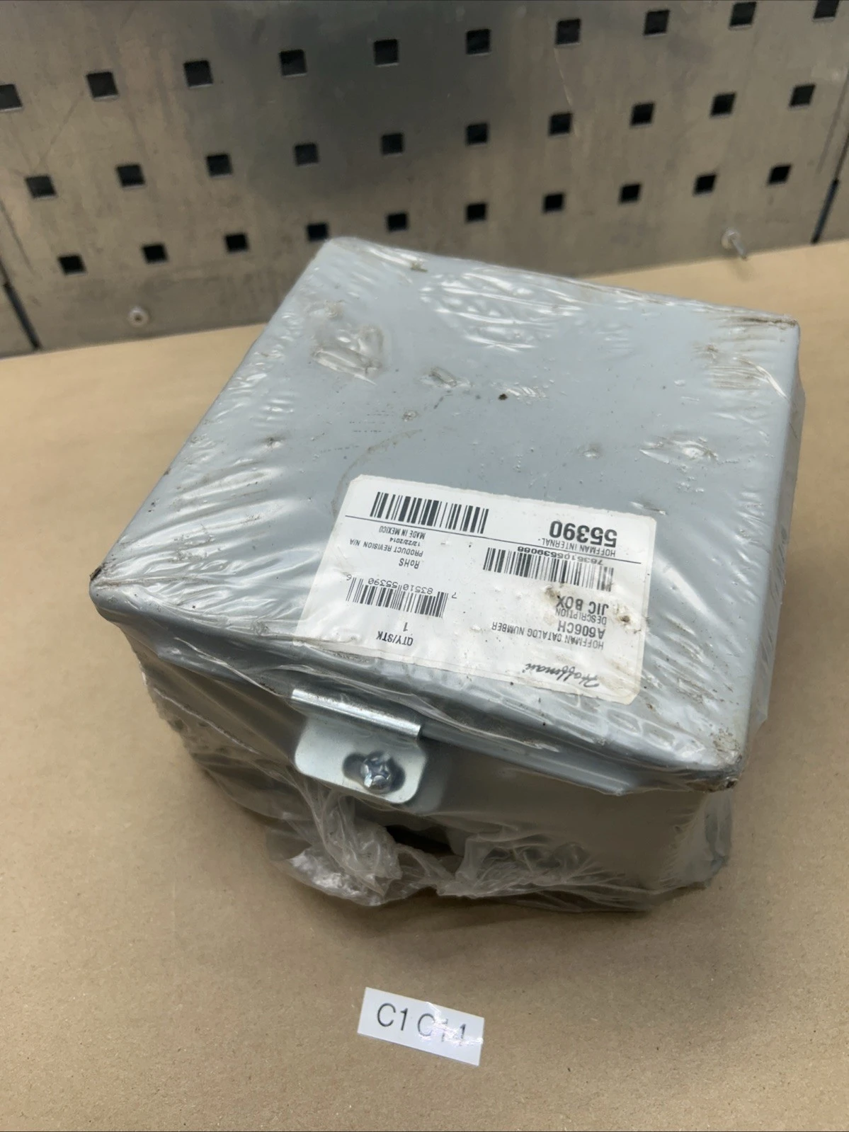 NEW Hoffman A606CH