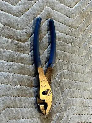 "Blue Point Tools 8"" Soft Grip Slip Joint Pliers BDG48CP | Single Item | Size: 8in | 1 Piece"