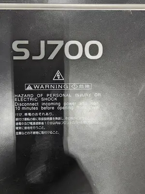 USED HITACHI SJ700-370LFF2