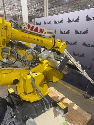 USED 2019 FANUC R-2000iC/165F + R-30iB PLUS