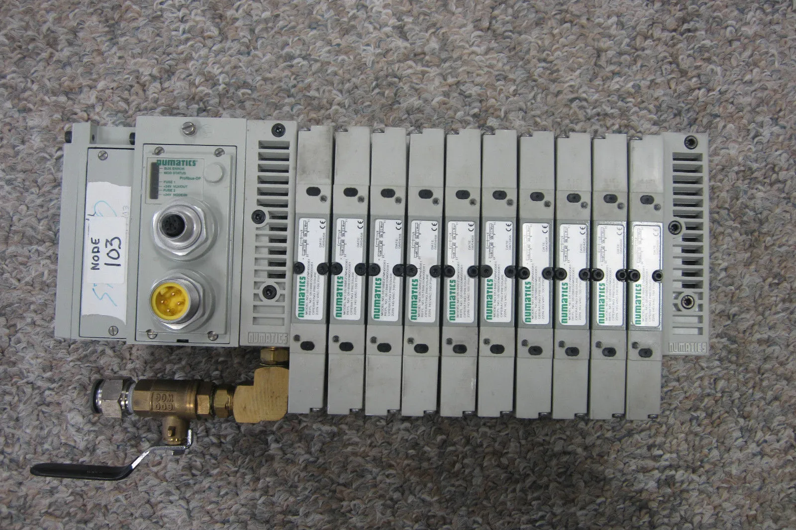 NUMATICS 051BBEZ2MN00061 PNEUMATIC VALVE STACK SET WITH 239-1384 & 239-1519
