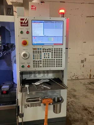 2020 HAAS DM-2 Vertical Machining Centers | Lion Machinery (5)