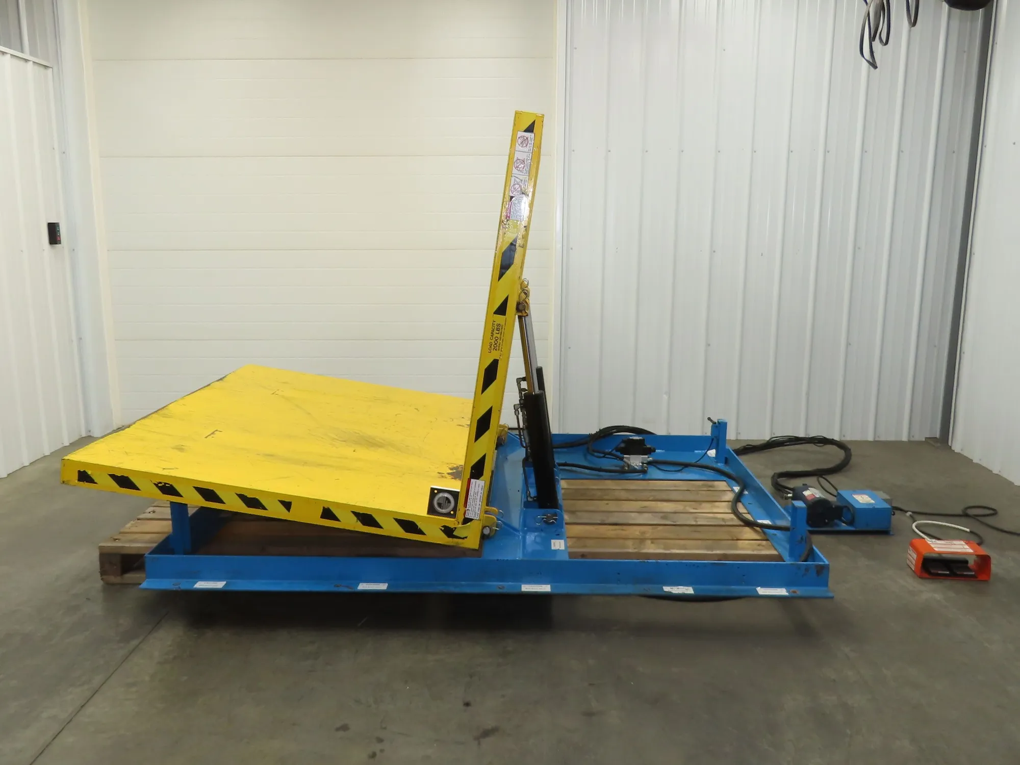 Max LPTT-UP Lift Table Max Upenders Hydraulic Tipper 2000lbs 78x54" Top 115V 1Ph