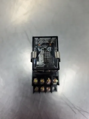 FUJI ELECTRIC TP514S1 Block w/HH54P 3A Relay. 4E-35