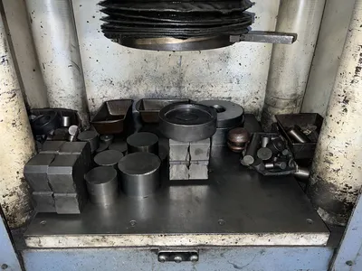 1983 LOUIS SMALL 600 Ton Compression Machine | Levy Recovery Group (5)