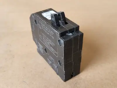 USED SCHNEIDER ELECTRIC CHOMT1515