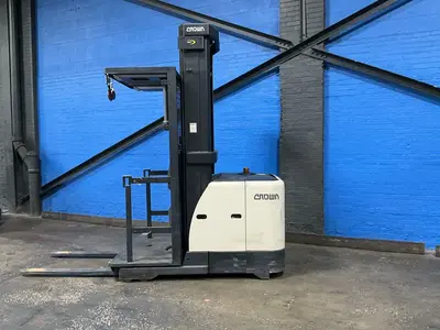 Used CROWN SP352030 Electric Lifters Ohio US | HGR 24 #1446255