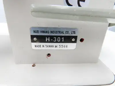 Eagle Huei Hwang Industrial Sewing Machine 120V Bottom Feed Zigzag