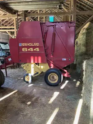 Used NEW HOLLAND 644 Square Balers Nebraska US | Trustworthy Equipment #1403647