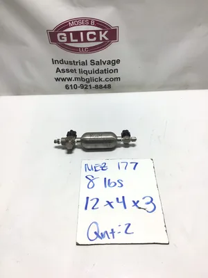 Swagelok 304L-HDF4-150 – DOT-3E 1800 Stainless Steel Double-Ended Cylinder