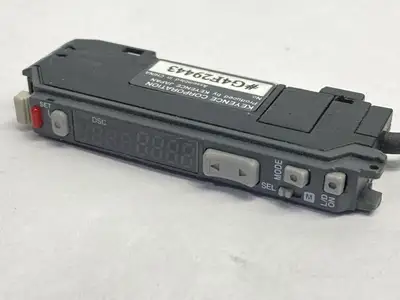 FS-V31P | Keyence  Fiber Amplifier Main Unit 16" Cable NO COVER - Used