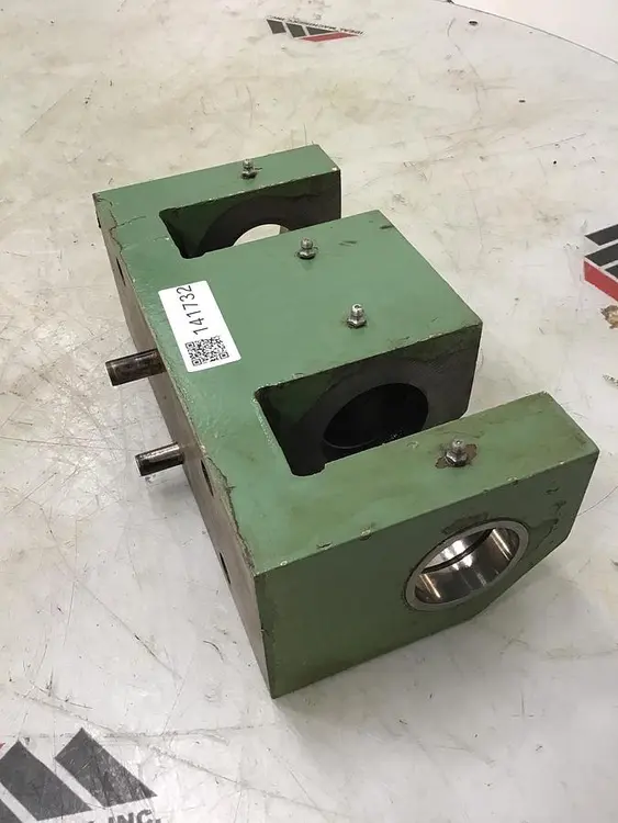 Used NEWBURY 150TON / C Injection Molding Parts Michigan US | Ideal Machinery #690597