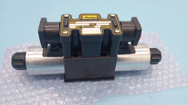 New | in-Stock Parker D1VW001CNJC Valves/Fittings Arizona US | ASSET CONVERSION SPECIALISTS, INC. #312193