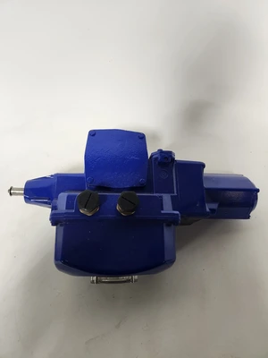 NEW BERNARD WELDING SQ60MG-25-96022