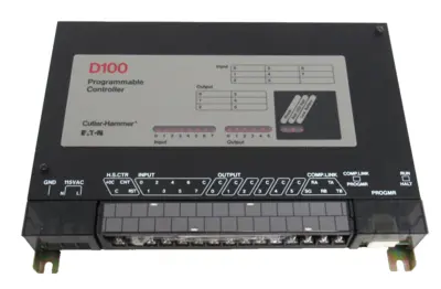 NEW CUTLER HAMMER D100CRA14 PROGRAMMABLE CONTROLLER