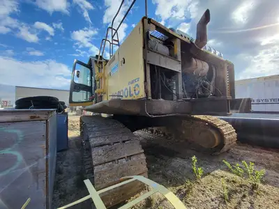 USED 2003 KOMATSU PC600LC-6