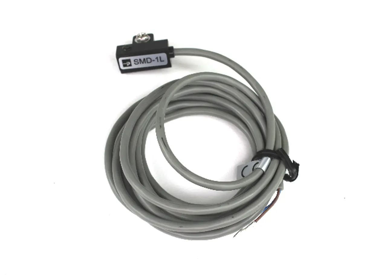 Parker SMD-1L Reed Switch, 1.5 M Cable/ Connector W/ Leads