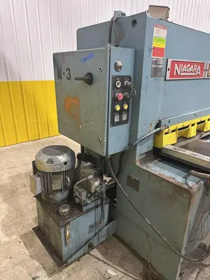 12' X 1/4" NIAGARA MODEL #SP-12-1/4 HYDRAULIC SHEAR: STOCK #22385