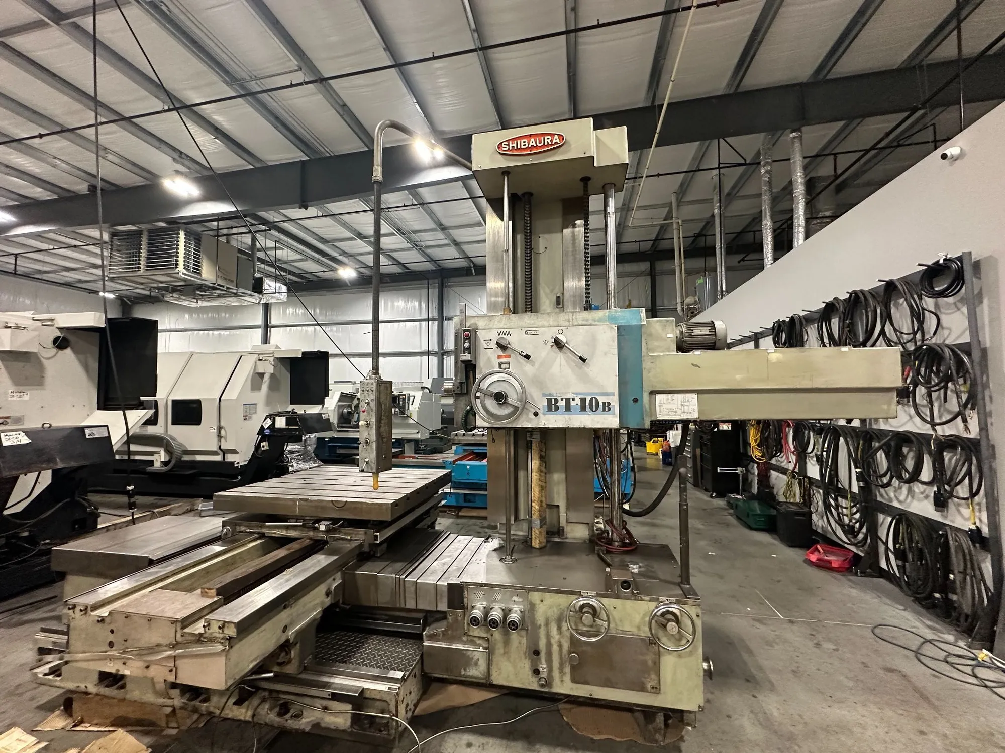 TOSHIBA SHIBAURA BT-10BR1PD Horizontal Boring Mill 44" x 49.25" Table