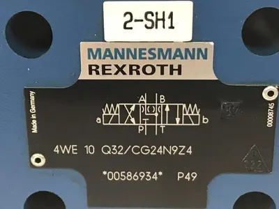 USED REXROTH 4WE10Q32/CG24N9Z4