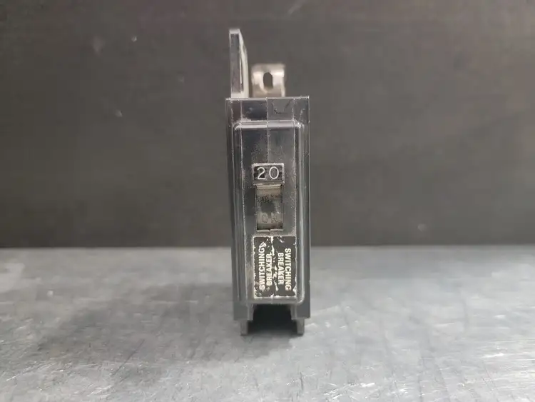 Used ITE EQ-B120 Switchgears British Columbia CA | Lenmark #243865