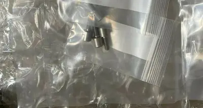LAM RESEARCH 715-011585-001 BOLT CLAMP RETAINING