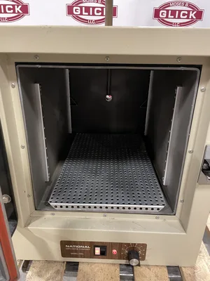 National NAPCO 5851 Laboratory Vacuum Oven 120V 1PH 392°F