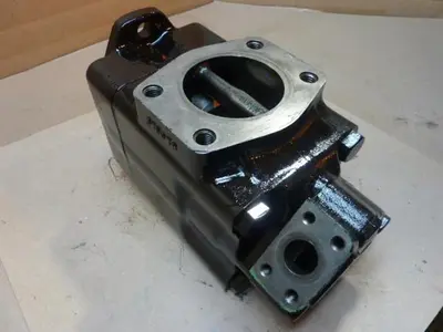 USED VICKERS 4520V42A21