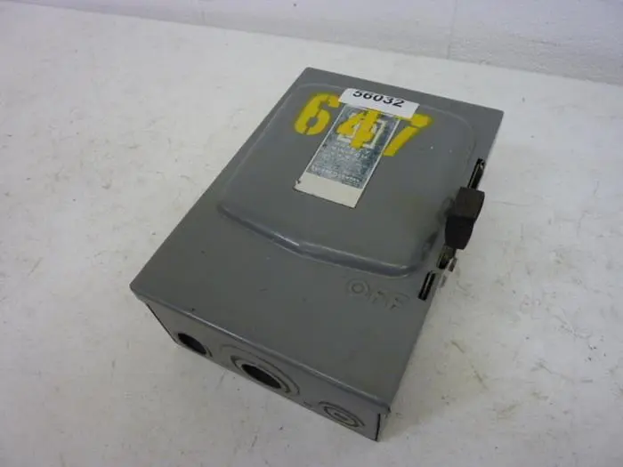 Used SQUARE D D322N Electrical Panels Michigan US | Ideal Machinery #689141