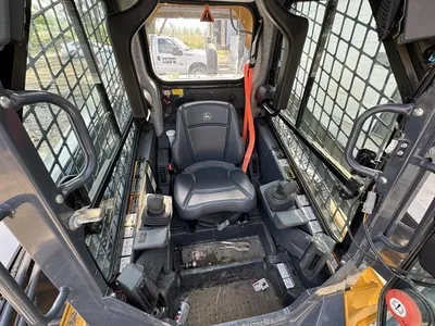 USED 2022 JOHN DEERE 333g