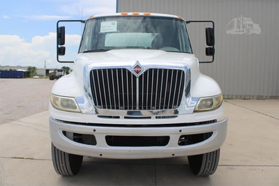 Used 2017 INTERNATIONAL DURASTAR 4300 Vacuum Truck Texas US | Roll Off Truck World #1491746