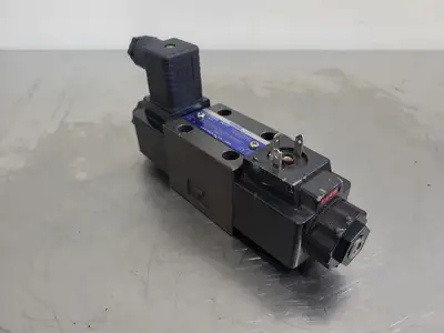 NEW YUKEN DSG-01-3C3-A120-N-6090
