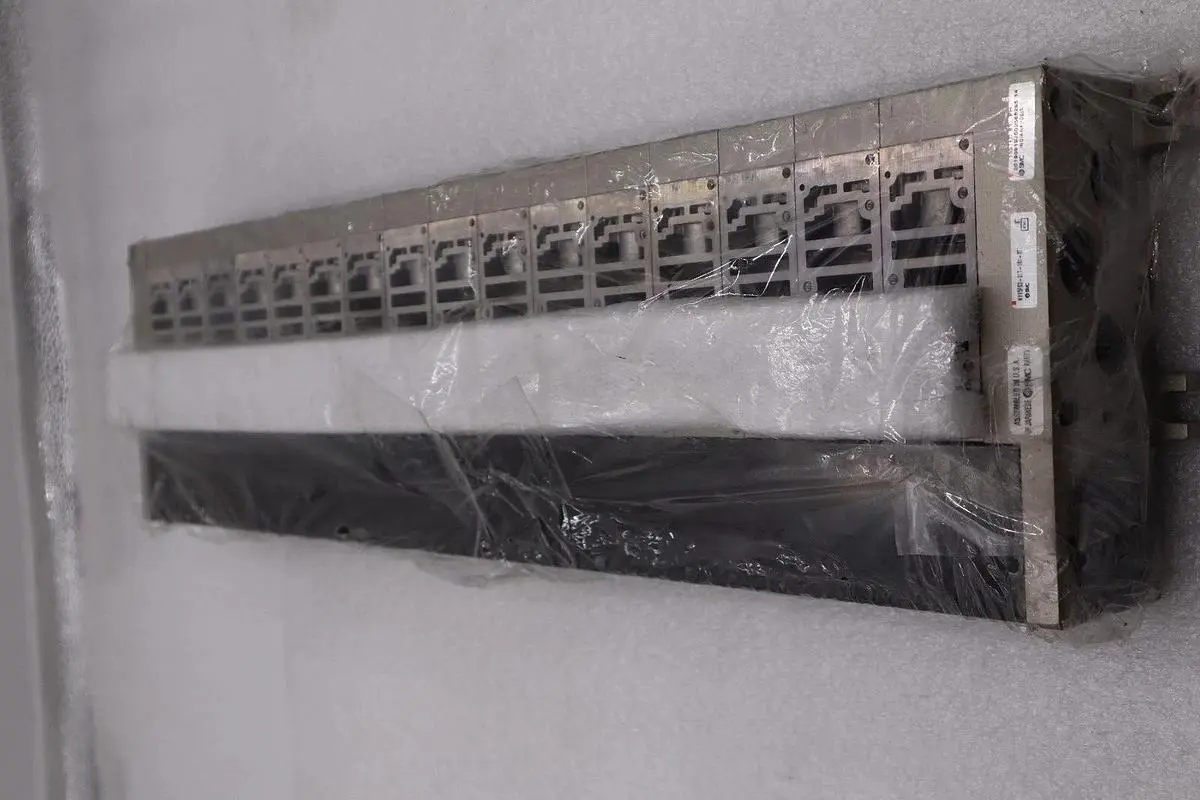 SMC NVV5FS3-01T-161-03T / NVV5FS301T16103T (BRAND NEW) STOCK S-316