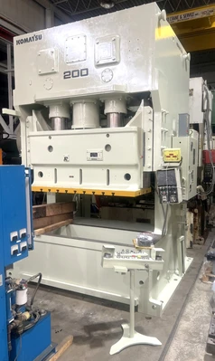 USED 1987 KOMATSU PRESSES KOMATSU OBW200-2 PRESS