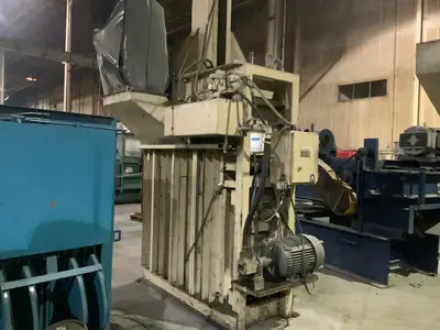 SELMA VERTICAL INDUSTRIAL BALER: STOCK #18088