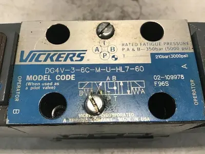 USED VICKERS DG4V-3-6C-M-U-HL7-60