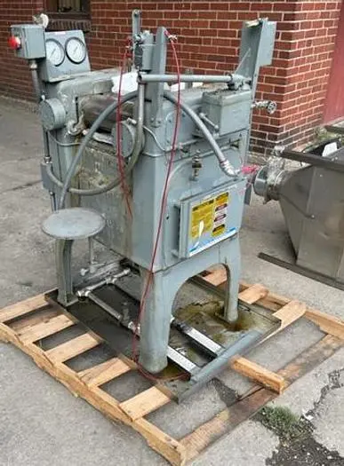 Used 1989 JH DAY CO. W10 3 Roll or More Mills | P & K Equipment Inc. #466508
