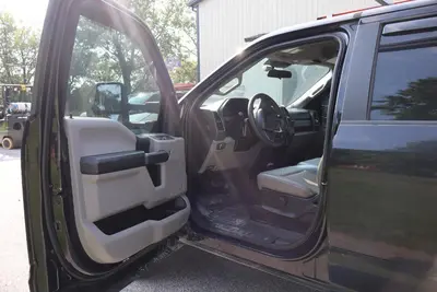 2020 FORD F-350 XL SUPER-DUTY BOX TRUCK | Levy Recovery Group (36)